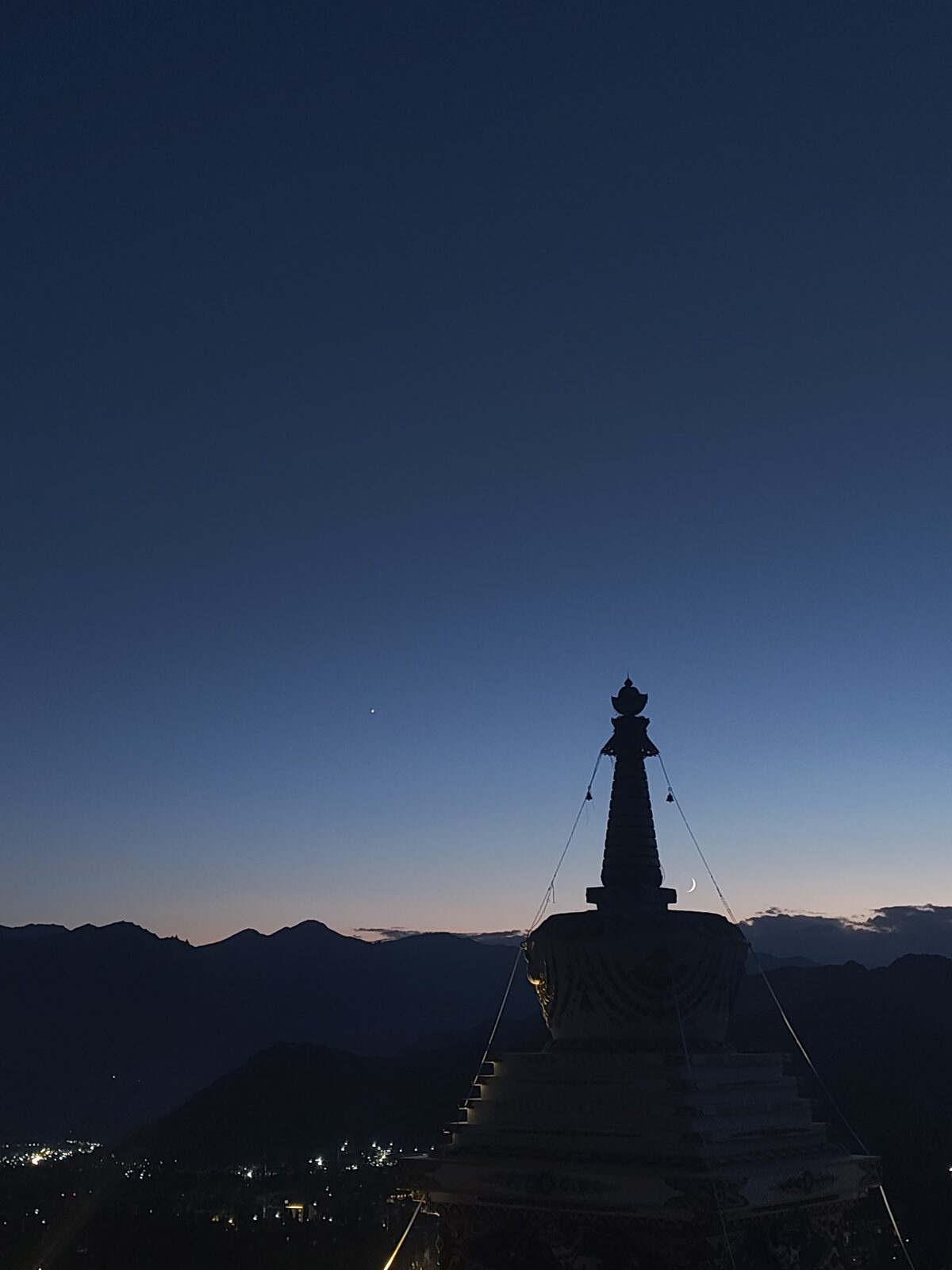leh at dusk